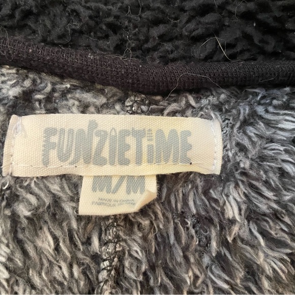 Penguin Onzie - Picture 3 of 4